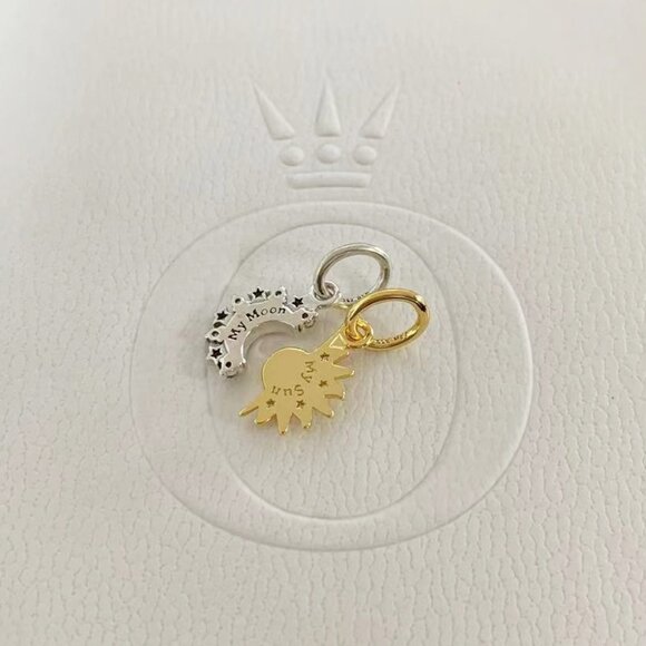 Amazon.com: PANDORA Two-Tone Splittable Sun & Moon Dangle  Pandora Splittable Sun & Moon Dangle Charm
